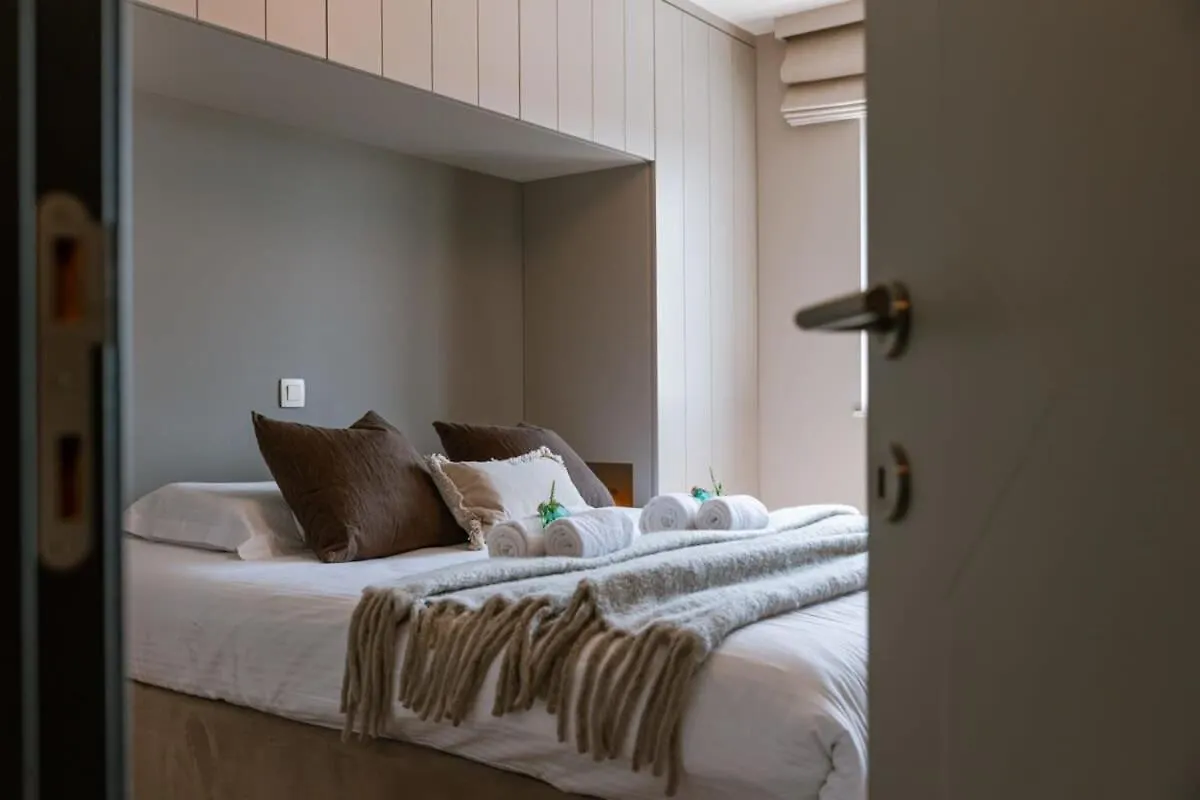 Huswell - Bright Apartment With Parking Near The Beach ブレーデネ